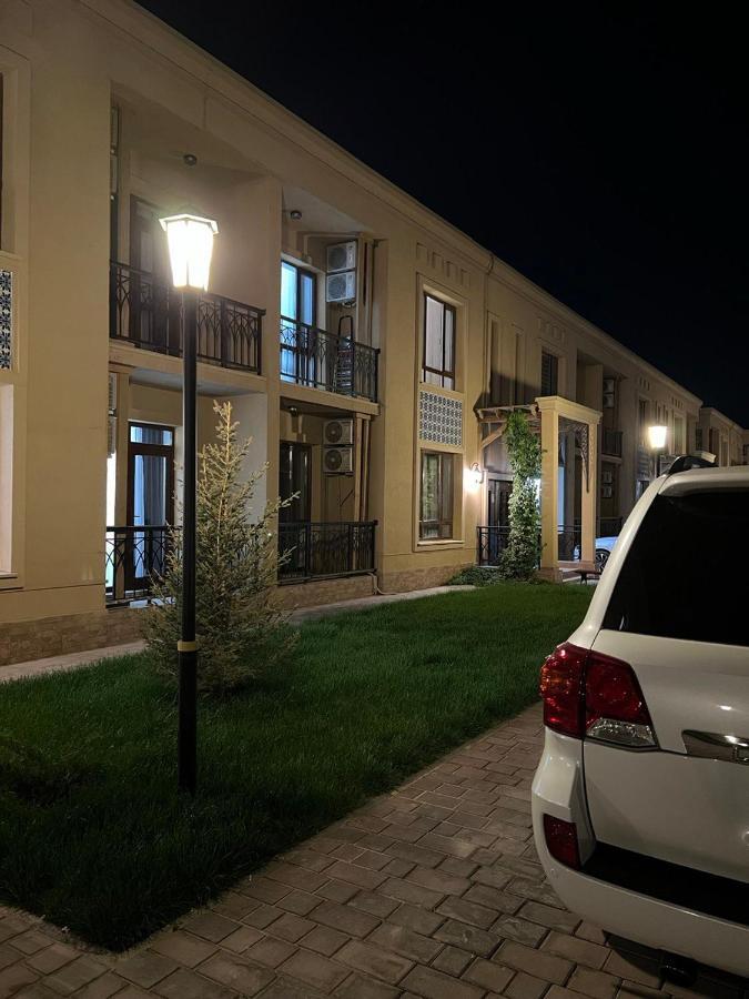 Keruen Saray Apartments 6/2 Turkistan Exteriör bild